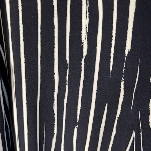 Joseph Ribkoff pants size XL - Picture 2 of 3